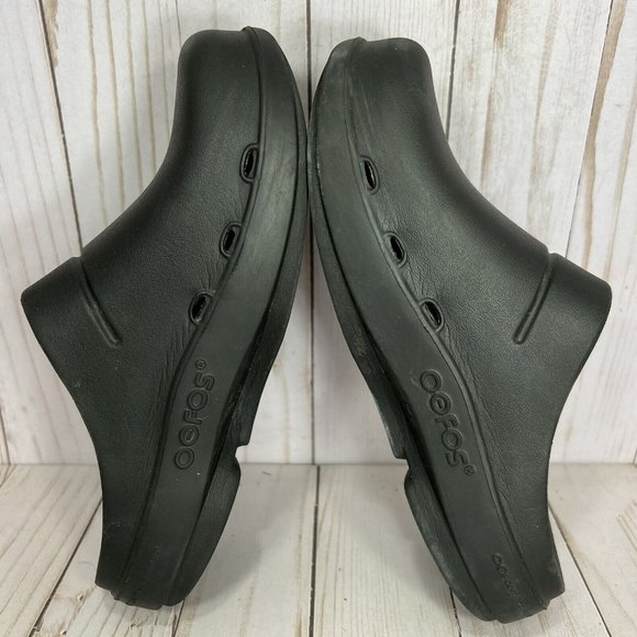 OOFOS Oocloog Recovery Clogs Black Slides Womens Size 7 , Mens Size 5 - Picture 7 of 9